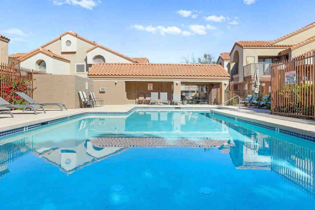The Cool Cactus Condo With Pool And Jacuzzi Tempe Luaran gambar