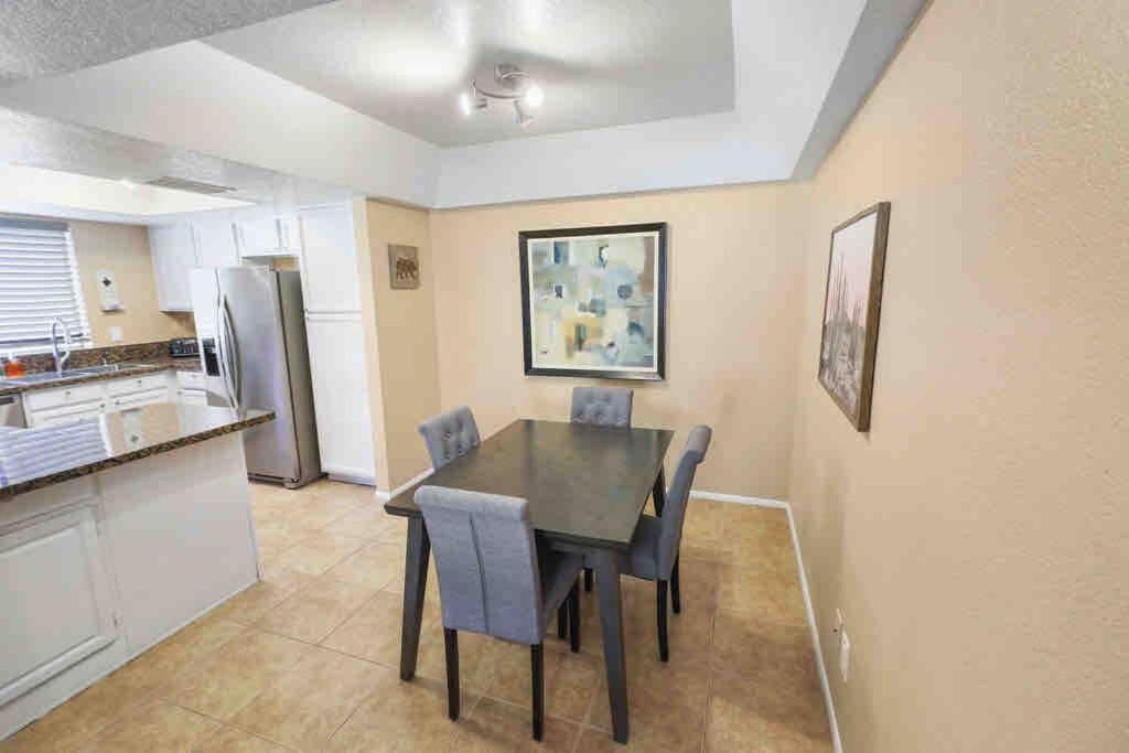 The Cool Cactus Condo With Pool And Jacuzzi Tempe Luaran gambar